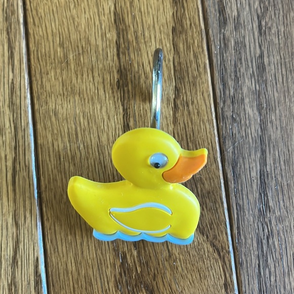 Duck Shower Curtain Hangers 11 in all - Picture 2 of 4